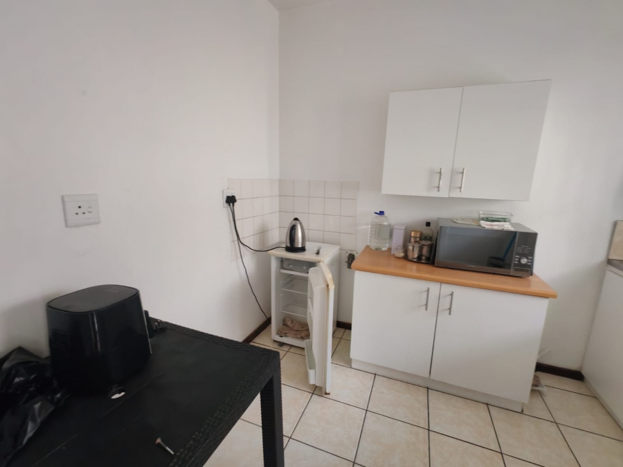 1 Bedroom Property for Sale in South End Eastern Cape